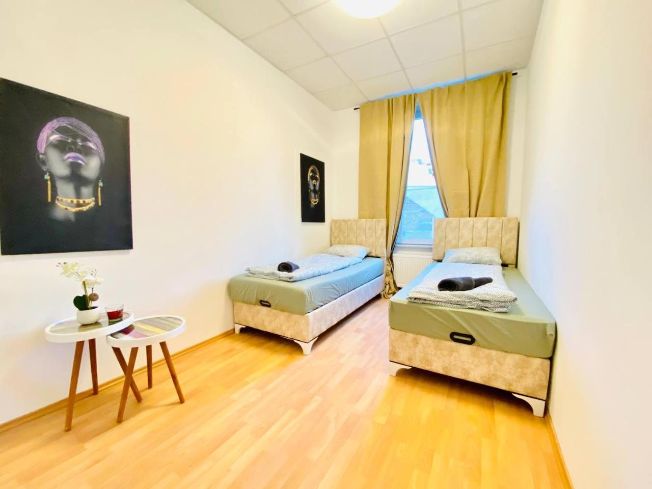 Comfortable Room In The 23Rd District Of Vienna Fr4 Exterior foto